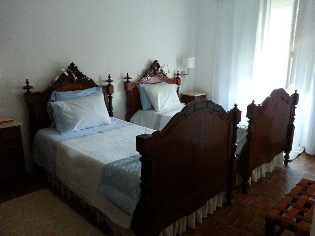 Casa Amarela Guesthouse Lagos Room photo