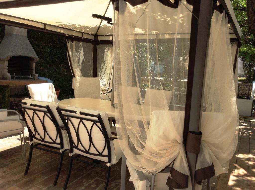 Casa Amarela Guesthouse Lagos Exterior photo